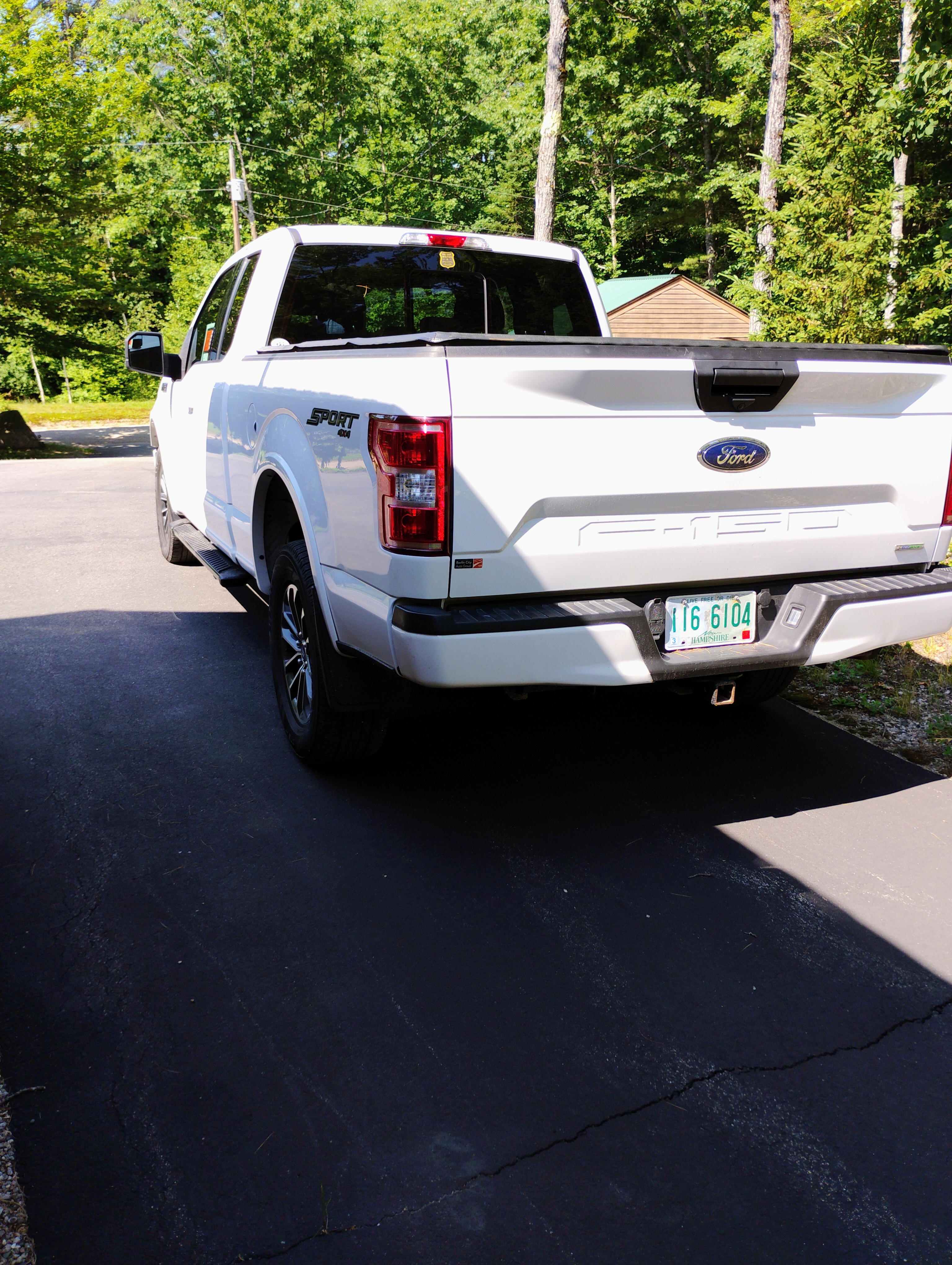 Used 2019 Ford F150 XLT w/ Equipment Group 302A Luxury AWD/4WD image 5