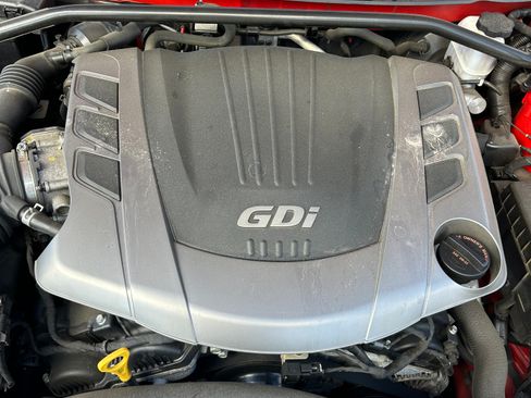 Used 2015 Hyundai Genesis 3.8 image 26