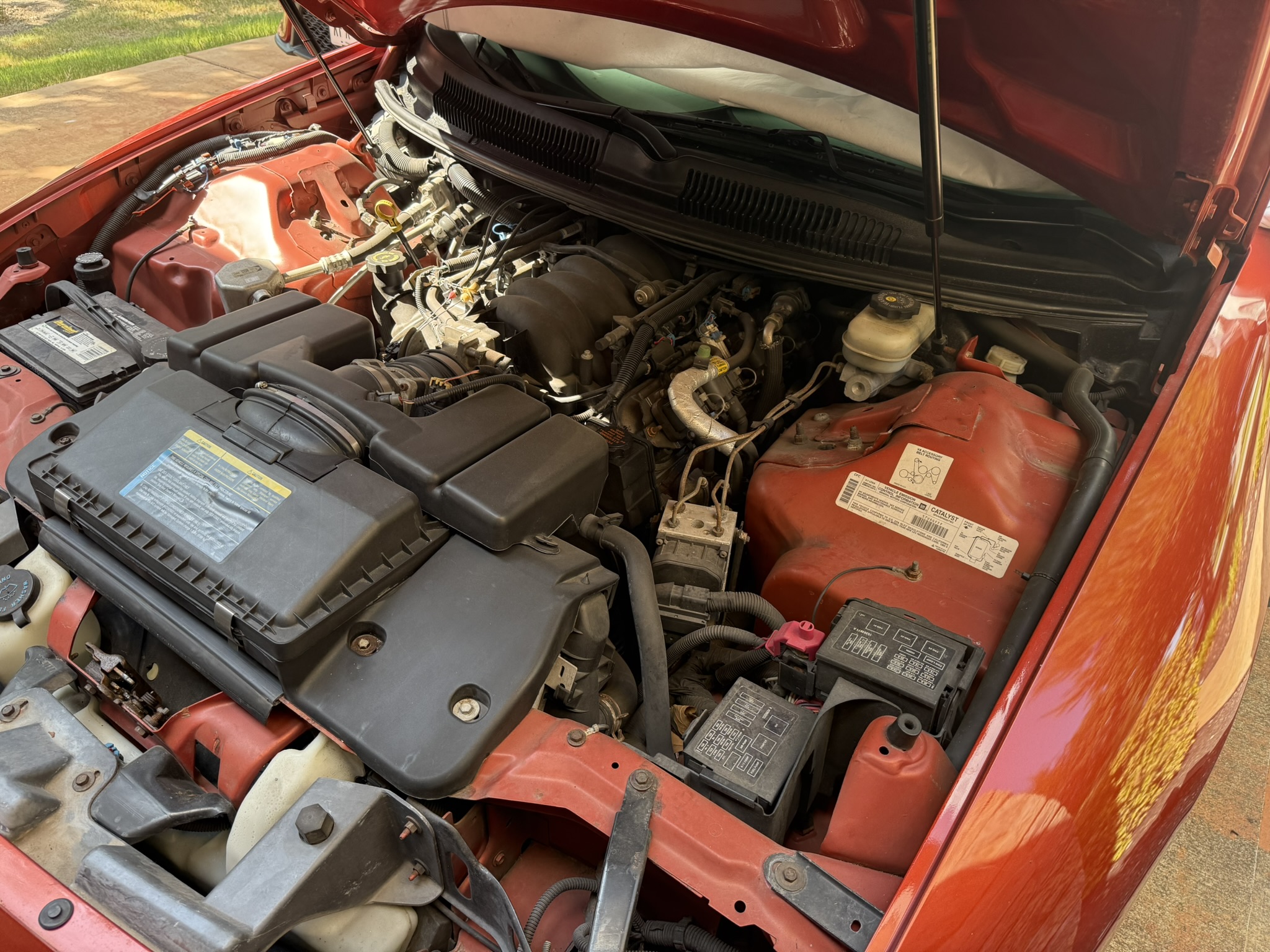 Used 2002 Chevrolet Camaro Z28 w/ SS Performance/Appearance Pkg RWD image 6