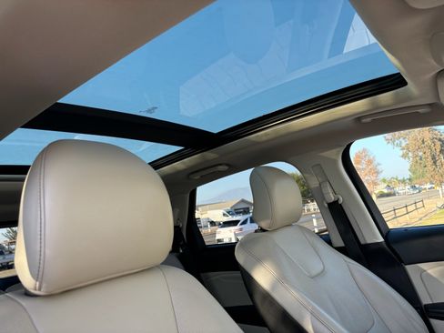 Used 2018 Ford Edge Titanium w/ Equipment Group 302A image 32