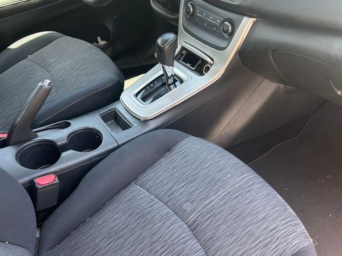 Used 2015 Nissan Sentra SV image 6