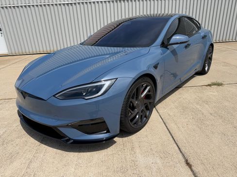 Used 2026 Tesla Model S Plaid AWD/4WD image 4
