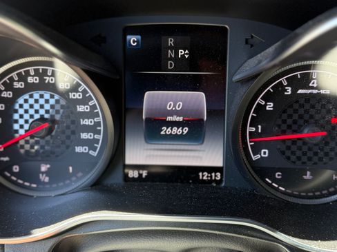 Used 2018 Mercedes-Benz GLC 43 AMG 4MATIC image 32