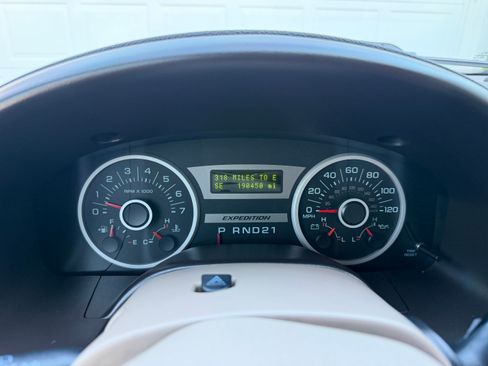 Used 2006 Ford Expedition Eddie Bauer RWD image 9