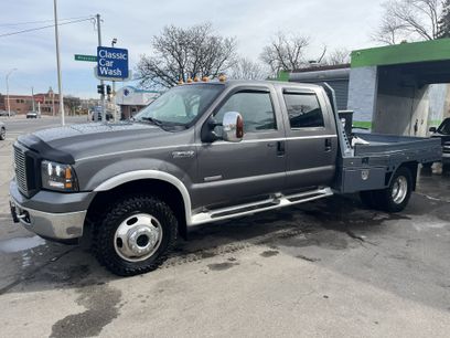 Used 2006 Ford F350 Lariat
