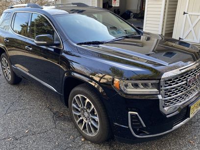 Used 2021 GMC Acadia Denali w/ LPO, Floor Liner Package