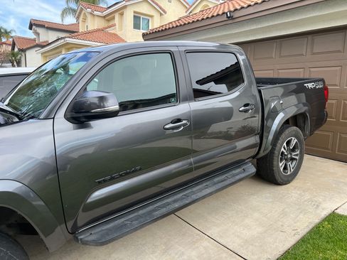 Used 2017 Toyota Tacoma TRD Pro image 14