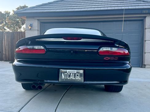 Used 1996 Chevrolet Camaro Z28 RWD image 12