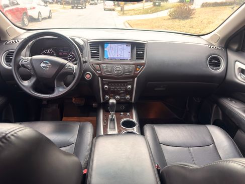Used 2014 Nissan Pathfinder Platinum w/ Platinum Premium Package image 11