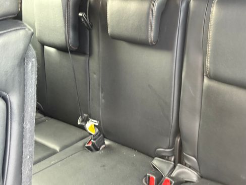 Used 2017 Toyota Highlander XLE image 15