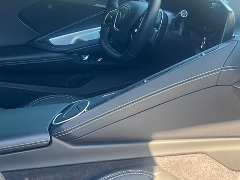 Used 2024 Chevrolet Corvette Stingray Coupe w/ 1LT image 6