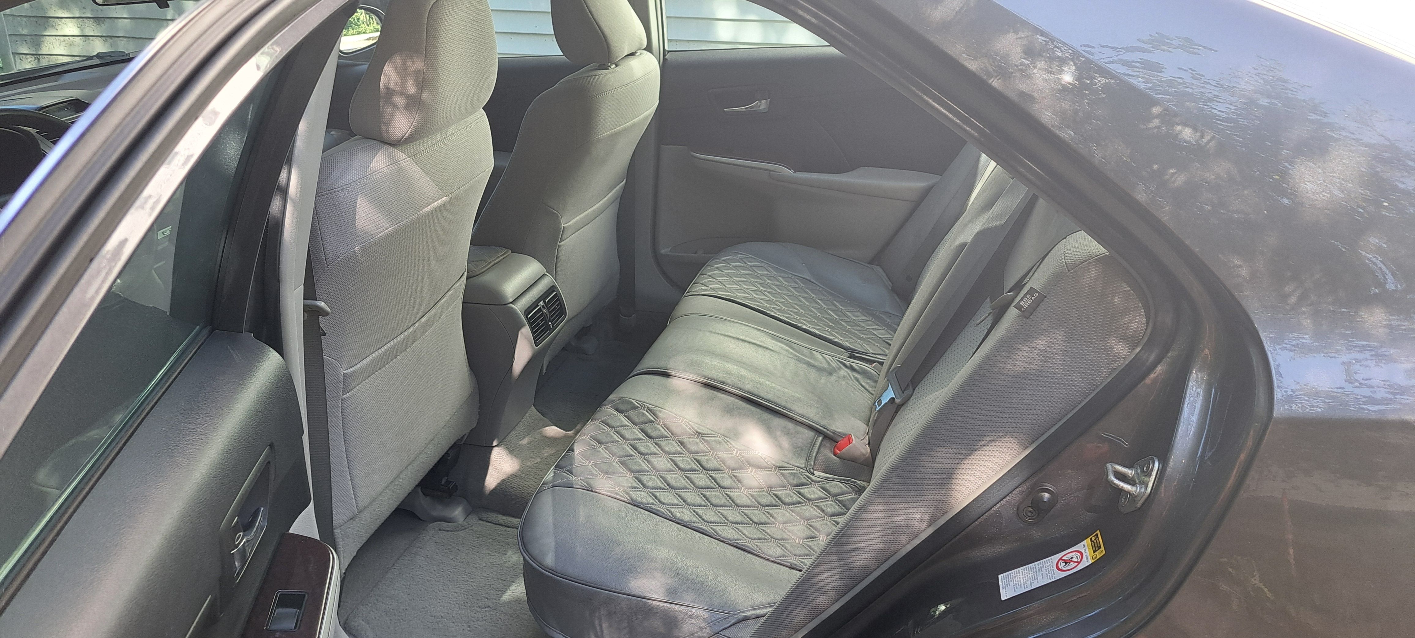 Used 2014 Toyota Camry XLE FWD image 11