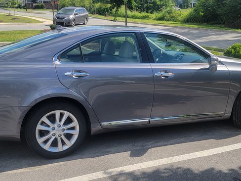 Used 2012 Lexus ES 350 image 2