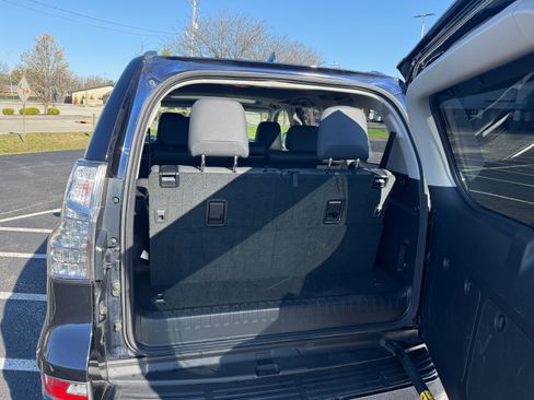 Used 2019 Lexus GX 460 Premium image 20