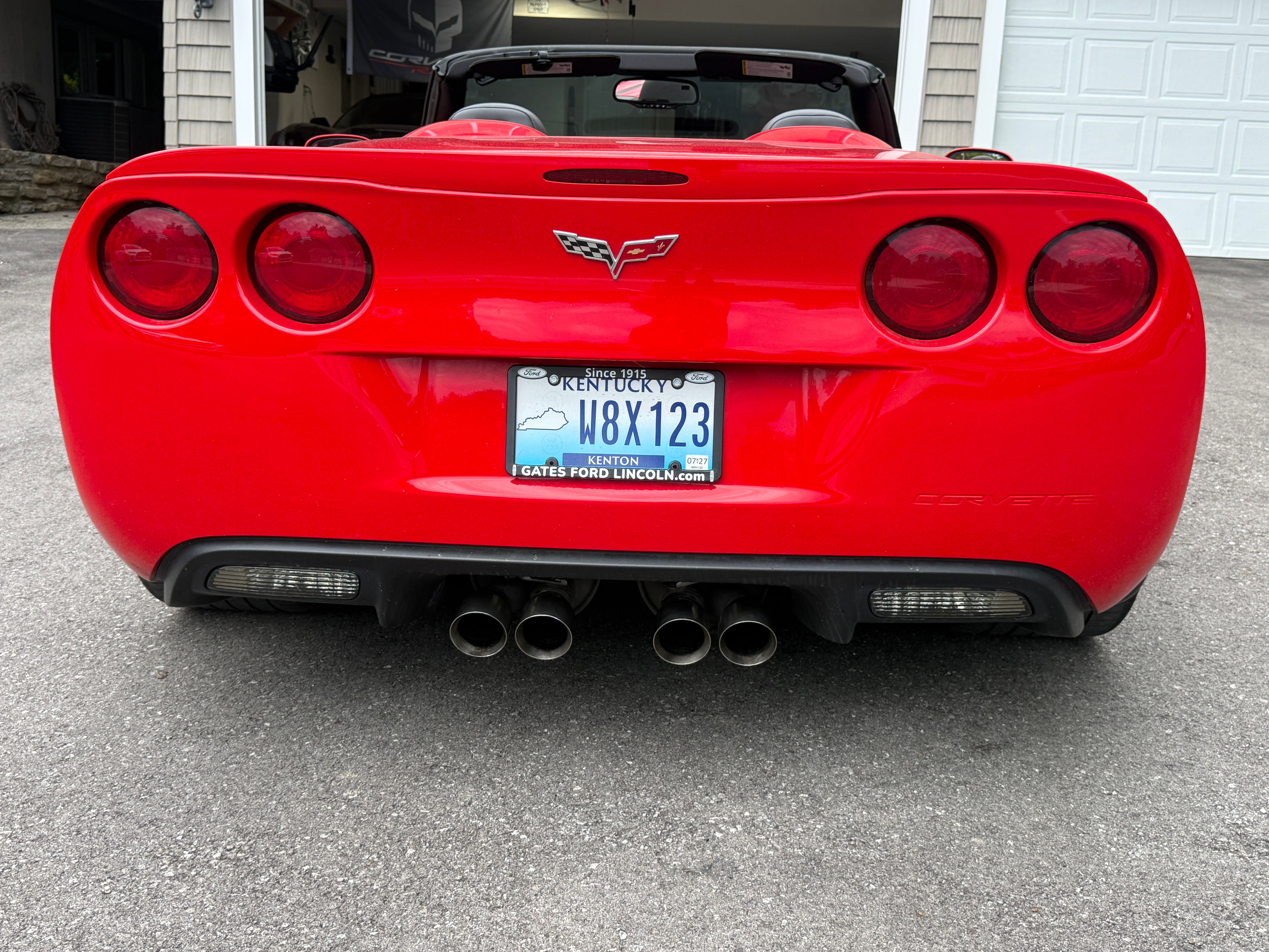 Used 2010 Chevrolet Corvette Grand Sport w/ Preferred Equipment Group RWD image 5