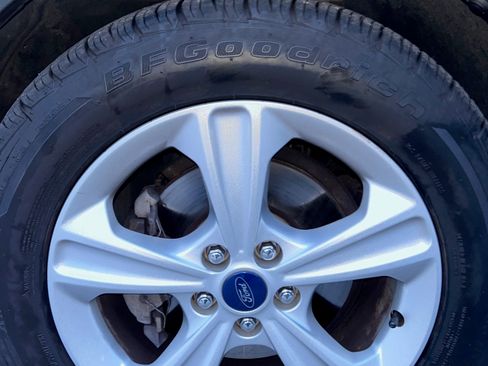 Used 2015 Ford Escape S image 17