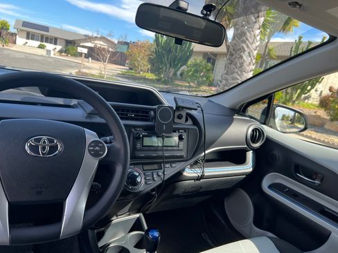 Used 2013 Toyota Prius C Two image 12