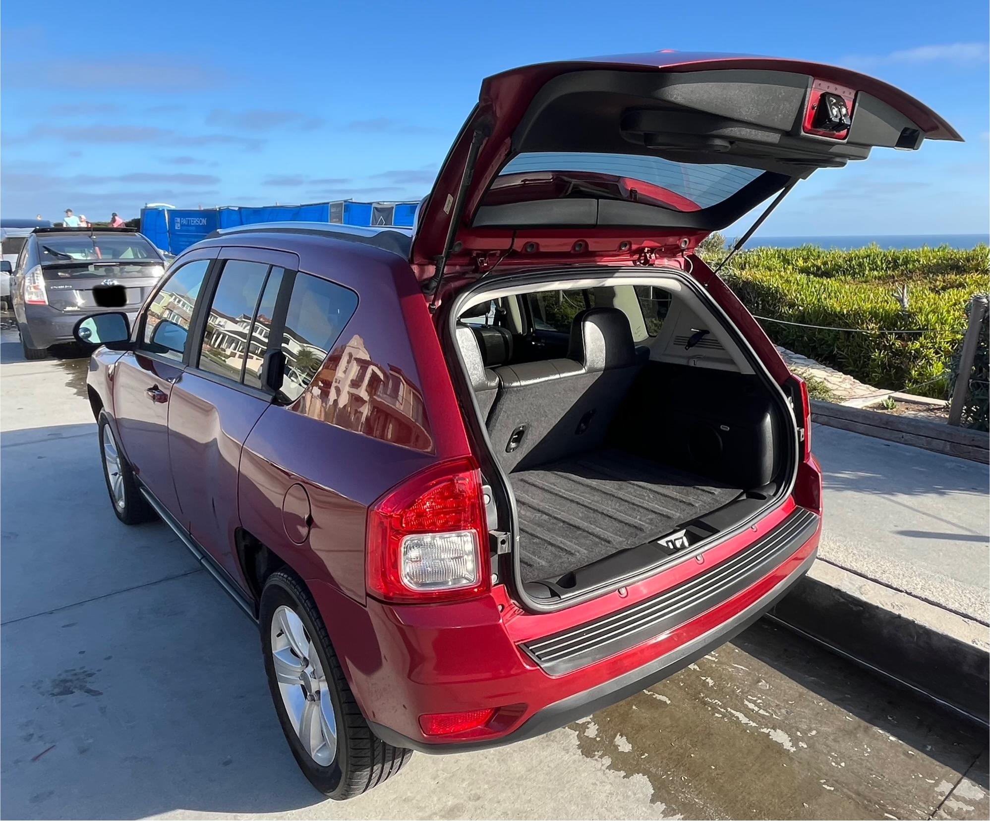 Used 2012 Jeep Compass Latitude w/ Sun/Sound Group FWD image 25