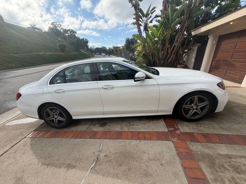 Used 2017 Mercedes-Benz E 300 image 5