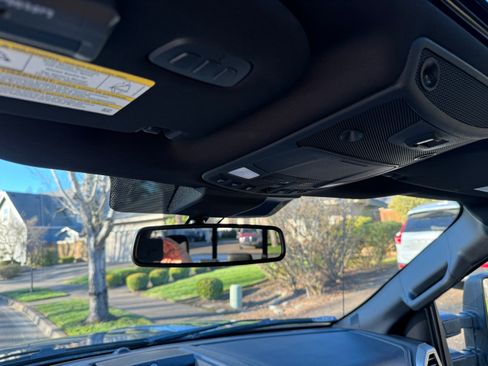 Used 2019 Ford F150 Lariat w/ Equipment Group 502A Luxury image 18