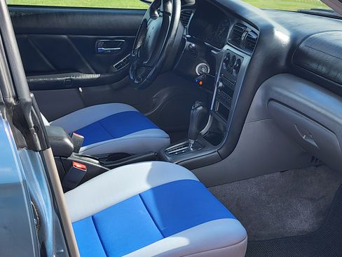 Used 2005 Subaru Baja Turbo image 11