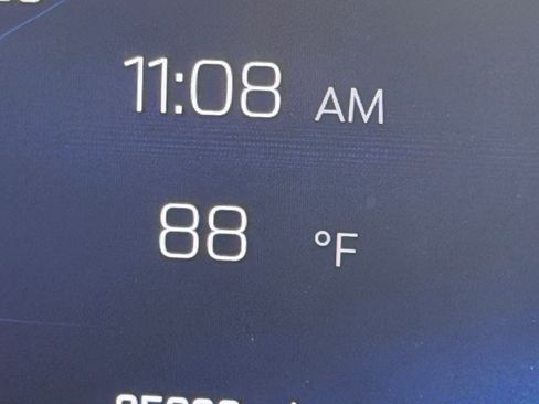 Used 2024 Chevrolet Silverado 2500 LT image 12