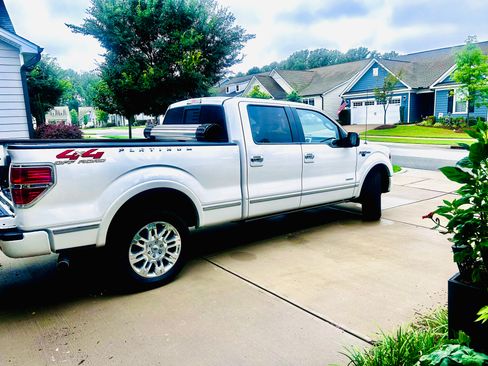 Used 2014 Ford F150 Platinum AWD/4WD image 1