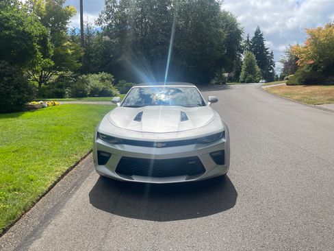 Used 2016 Chevrolet Camaro SS image 4