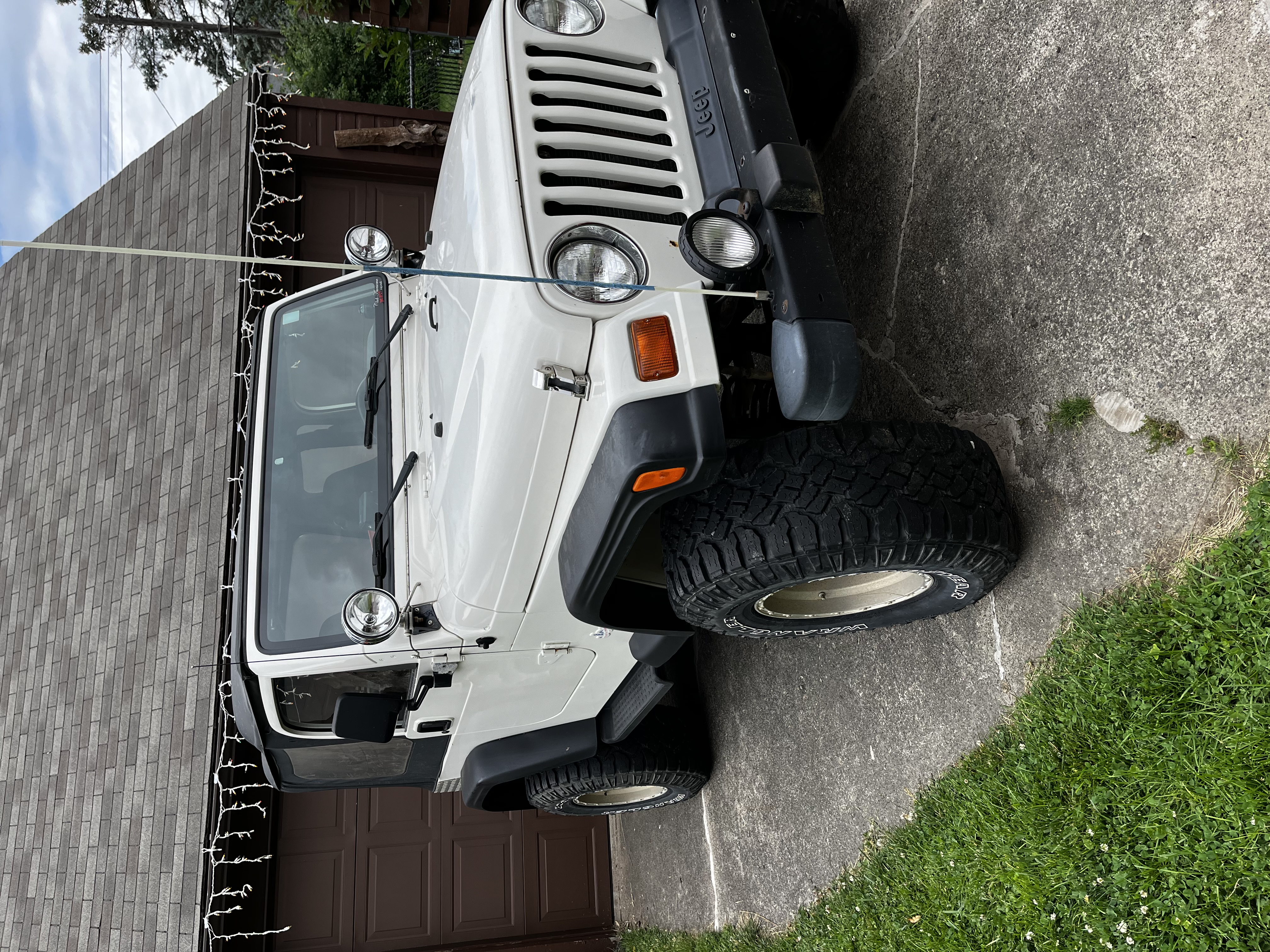 Used 1999 Jeep Wrangler Sport AWD/4WD image 13