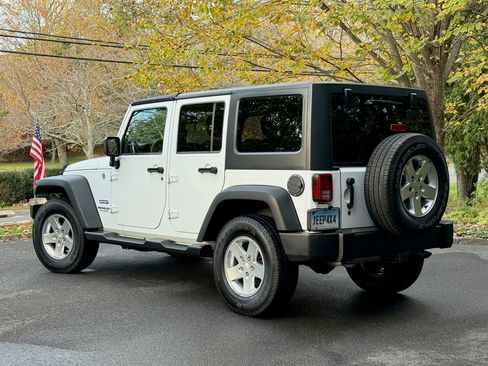 Used 2014 Jeep Wrangler Unlimited Sport w/ Quick Order Package 24S image 4