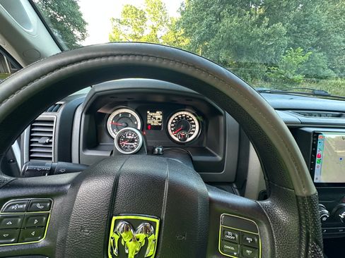 Used 2015 RAM 2500 Tradesman AWD/4WD image 22