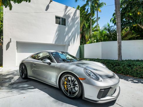 Used 2019 Porsche 911 GT3 image 6