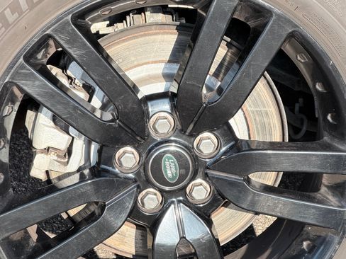 Used 2016 Land Rover LR4 HSE LUX image 10