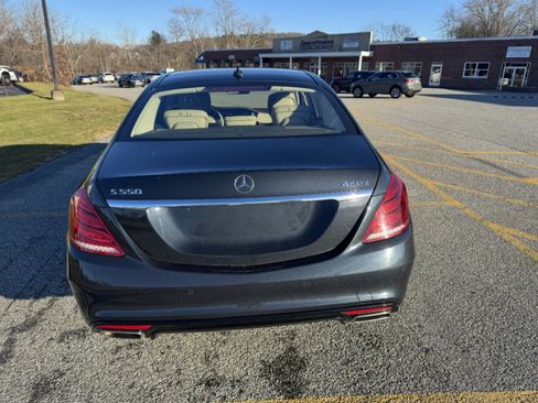 Used 2017 Mercedes-Benz S 550 4MATIC Sedan image 23