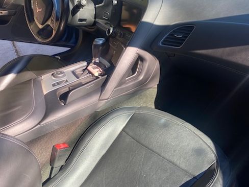 Used 2014 Chevrolet Corvette Stingray Coupe w/ 2LT Preferred Equipment Group image 11