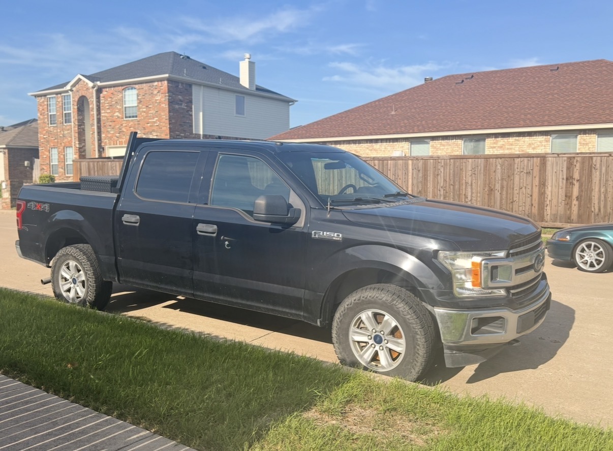 Used 2018 Ford F150 XLT AWD/4WD image 6
