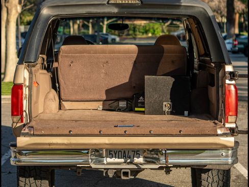 Used 1996 Ford Bronco image 8