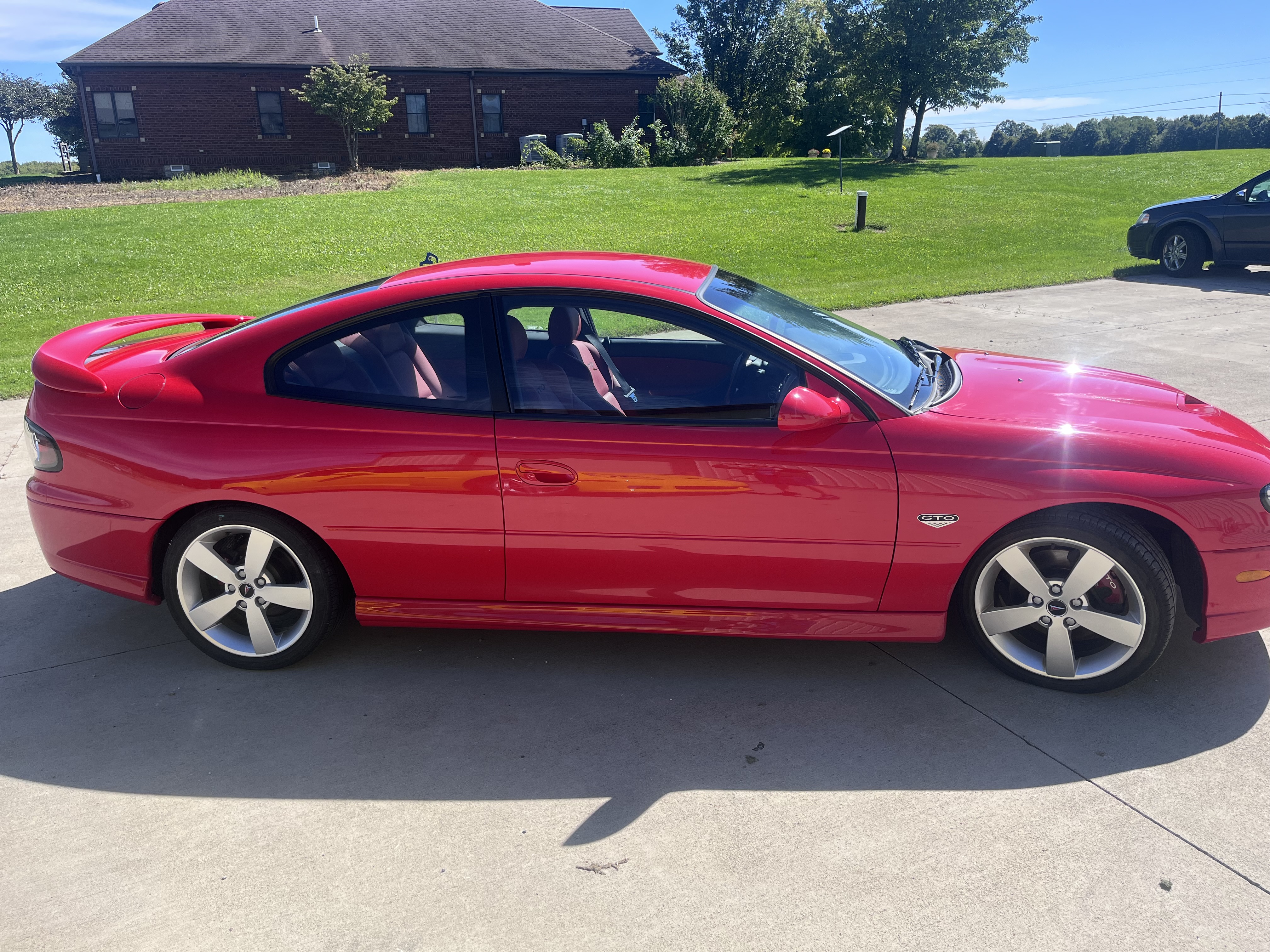 Used 2006 Pontiac GTO RWD image 10