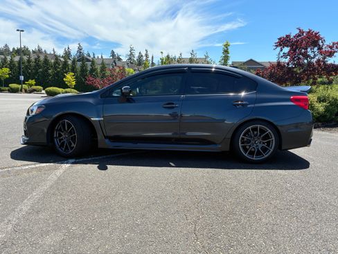Used 2017 Subaru WRX Limited AWD/4WD image 2