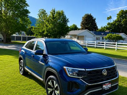 Used 2025 Volkswagen Atlas Cross Sport SE