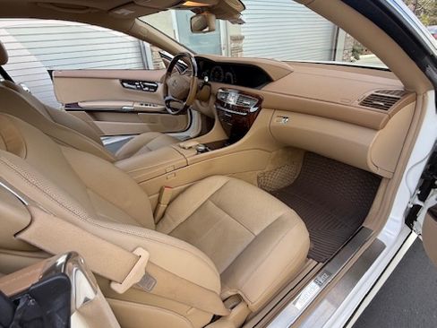 Used 2014 Mercedes-Benz CL 550 4MATIC image 11