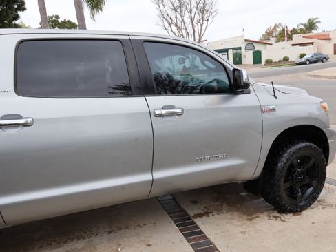 Used 2007 Toyota Tundra Limited image 4