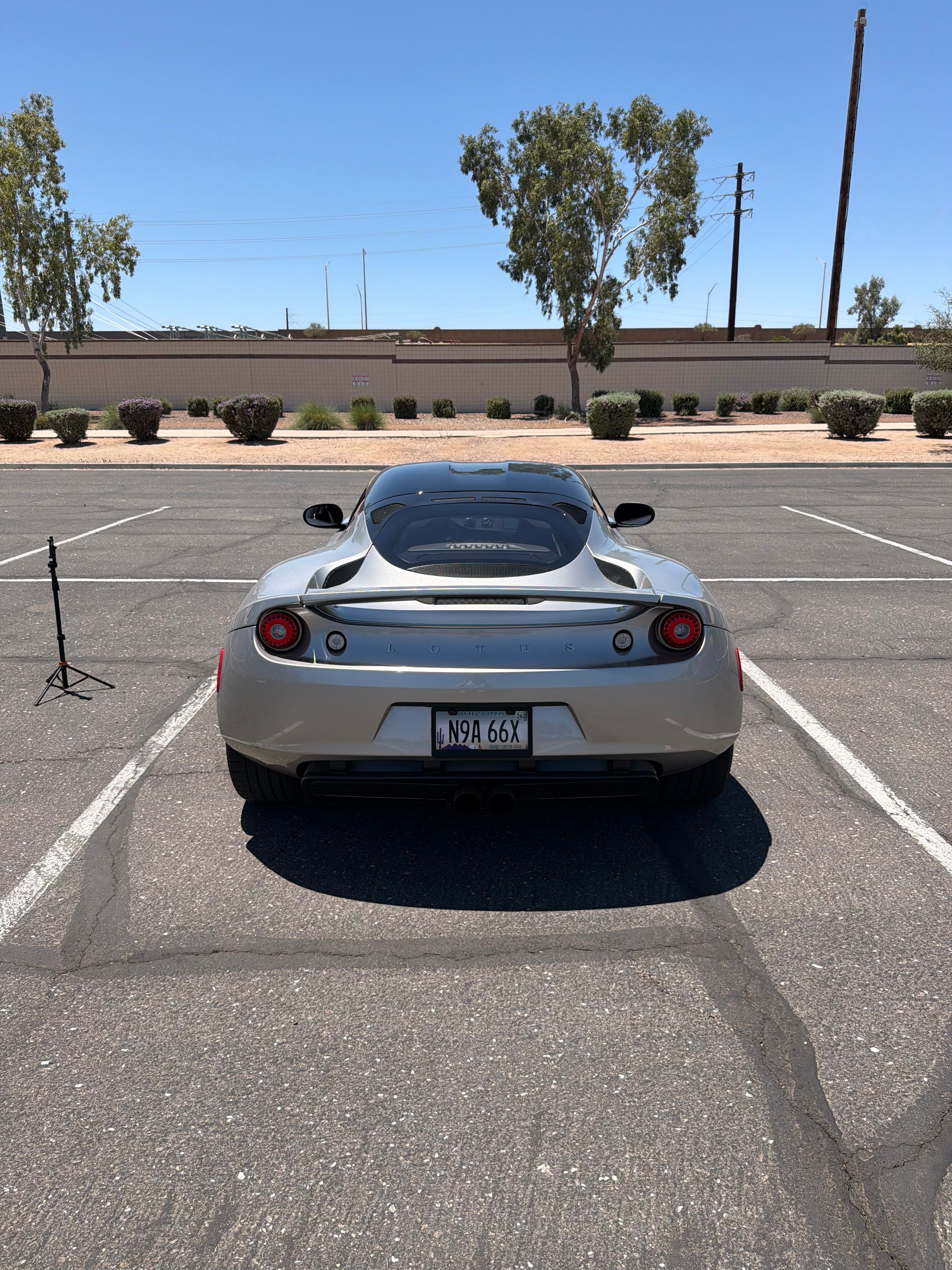 Used 2011 Lotus Evora 2+2 RWD image 2