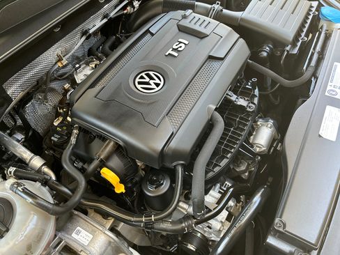 Used 2017 Volkswagen GTI S image 16