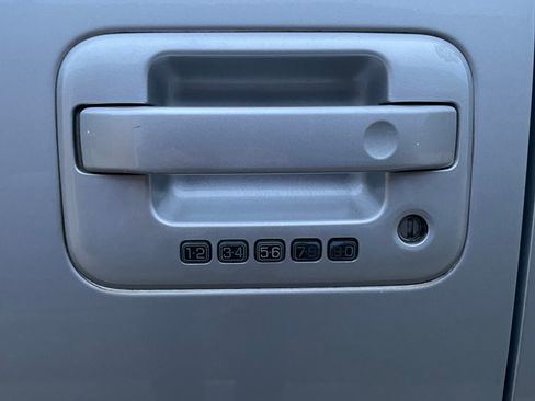 Used 2014 Ford F150 FX4 w/ Equipment Group 402A Luxury image 13