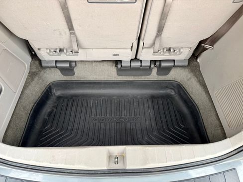 Used 2012 Honda Odyssey Touring image 14