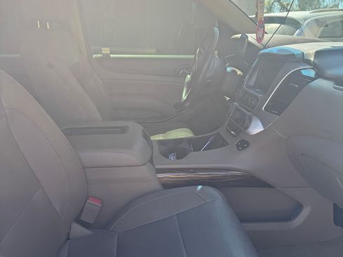 Used 2018 GMC Yukon SLT w/ Open Road Package image 13