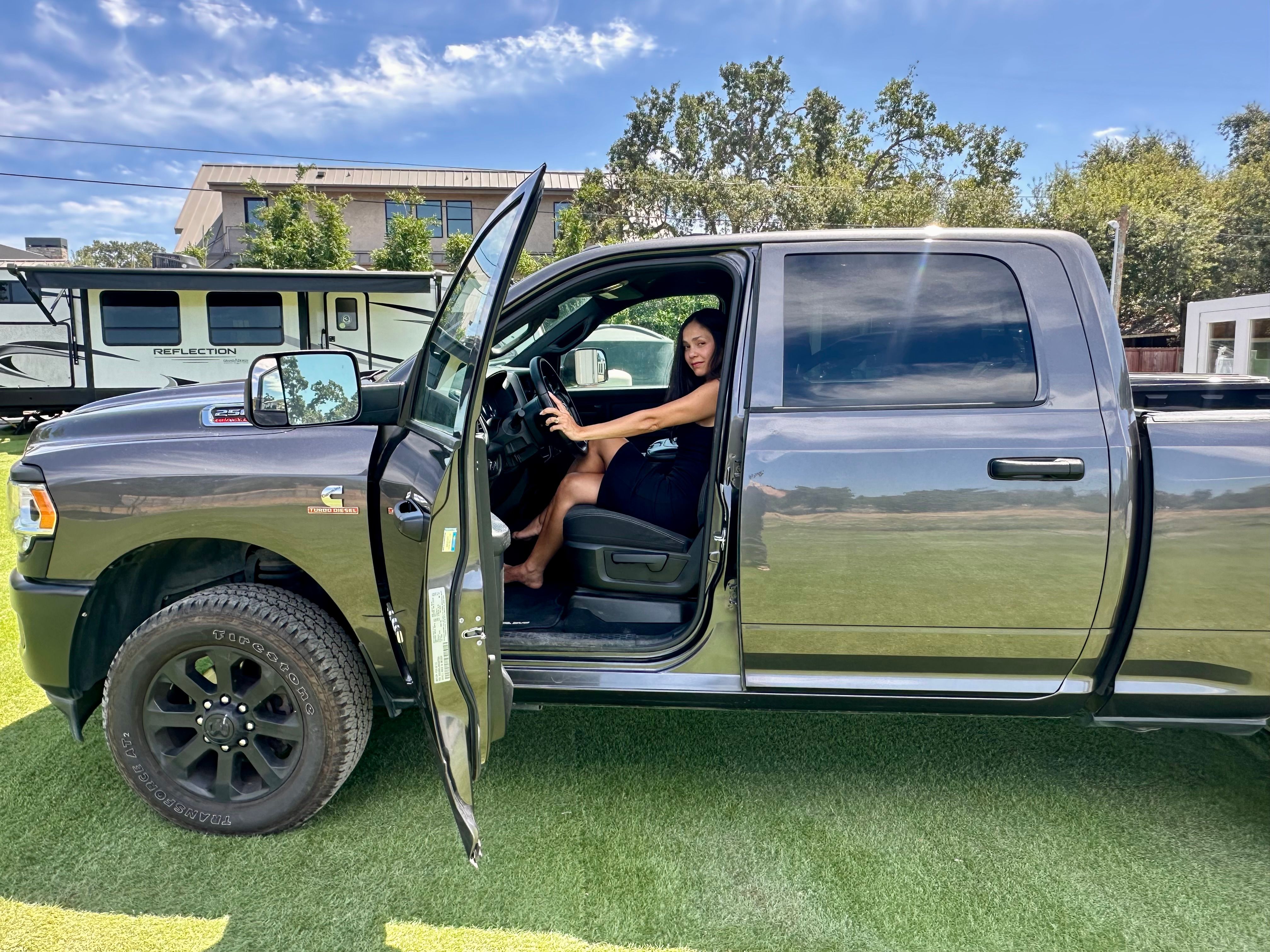 Used 2021 RAM 2500 Tradesman AWD/4WD image 1