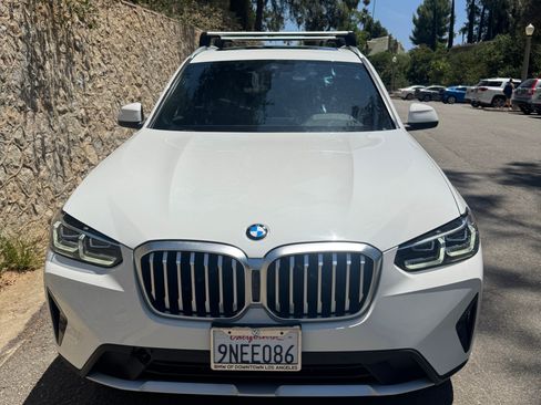 Used 2024 BMW X3 xDrive30i w/ Convenience Package AWD/4WD image 4