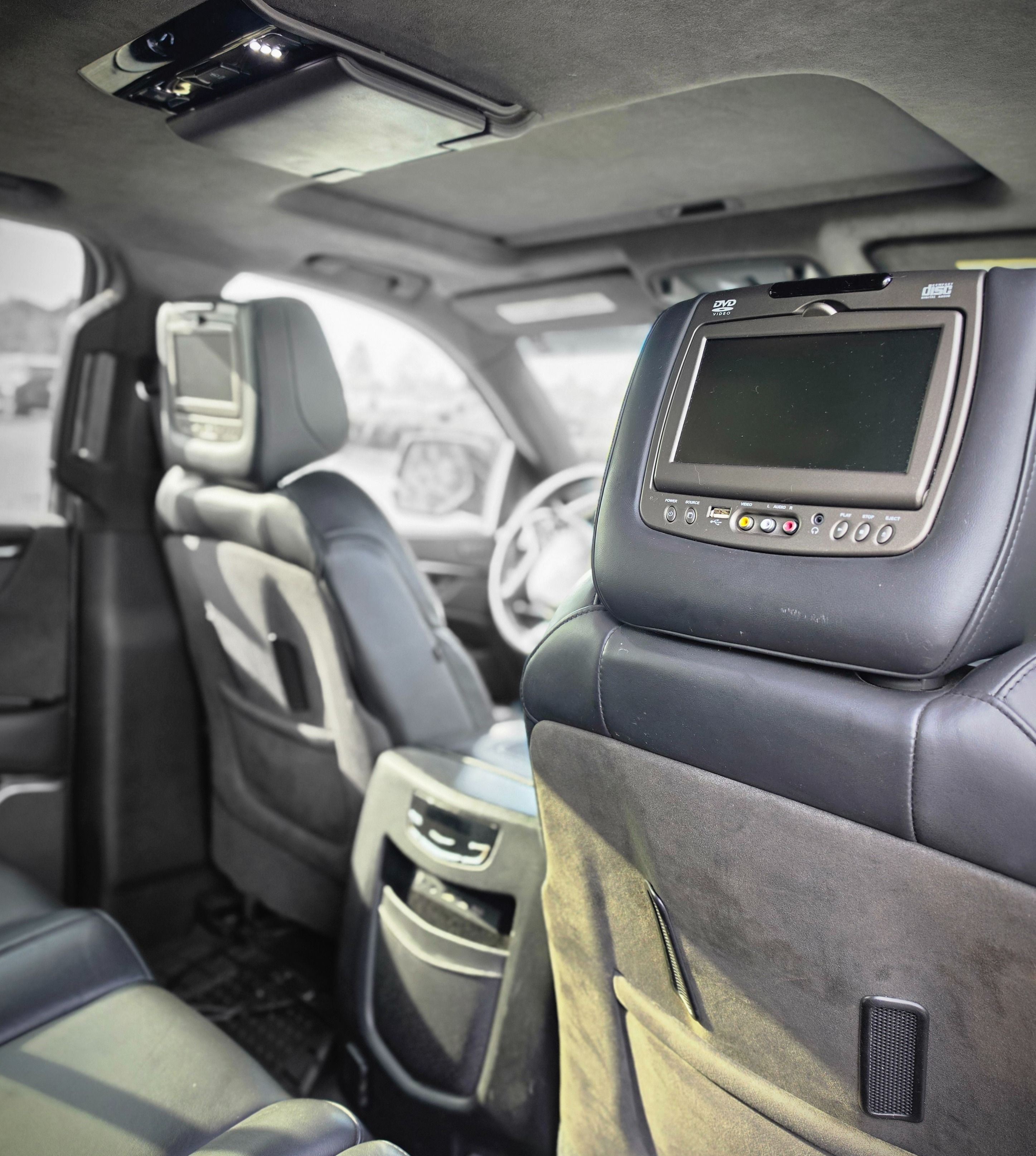 Used 2018 Cadillac Escalade ESV Platinum AWD/4WD image 20